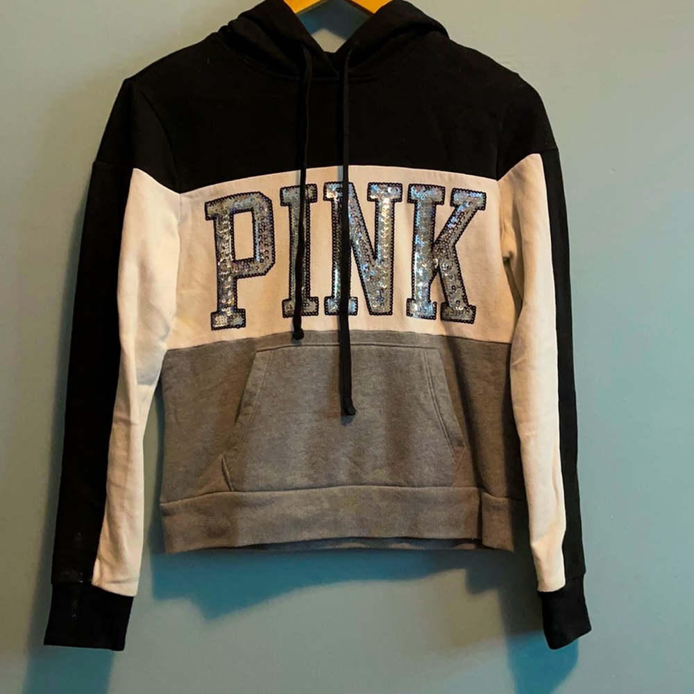 PINK Y2K